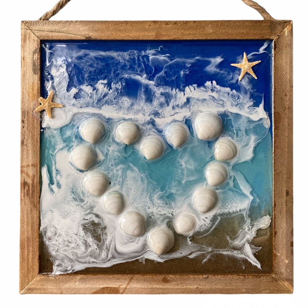 Love shells Resin waves beach frame